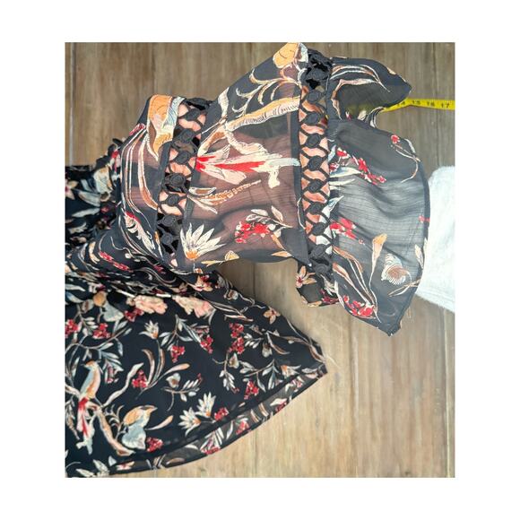 Maeve Anthropologie Women’s Blouse M Black Floral Sheer Boho Bell Sleeve Tassel - Picture 7 of 9